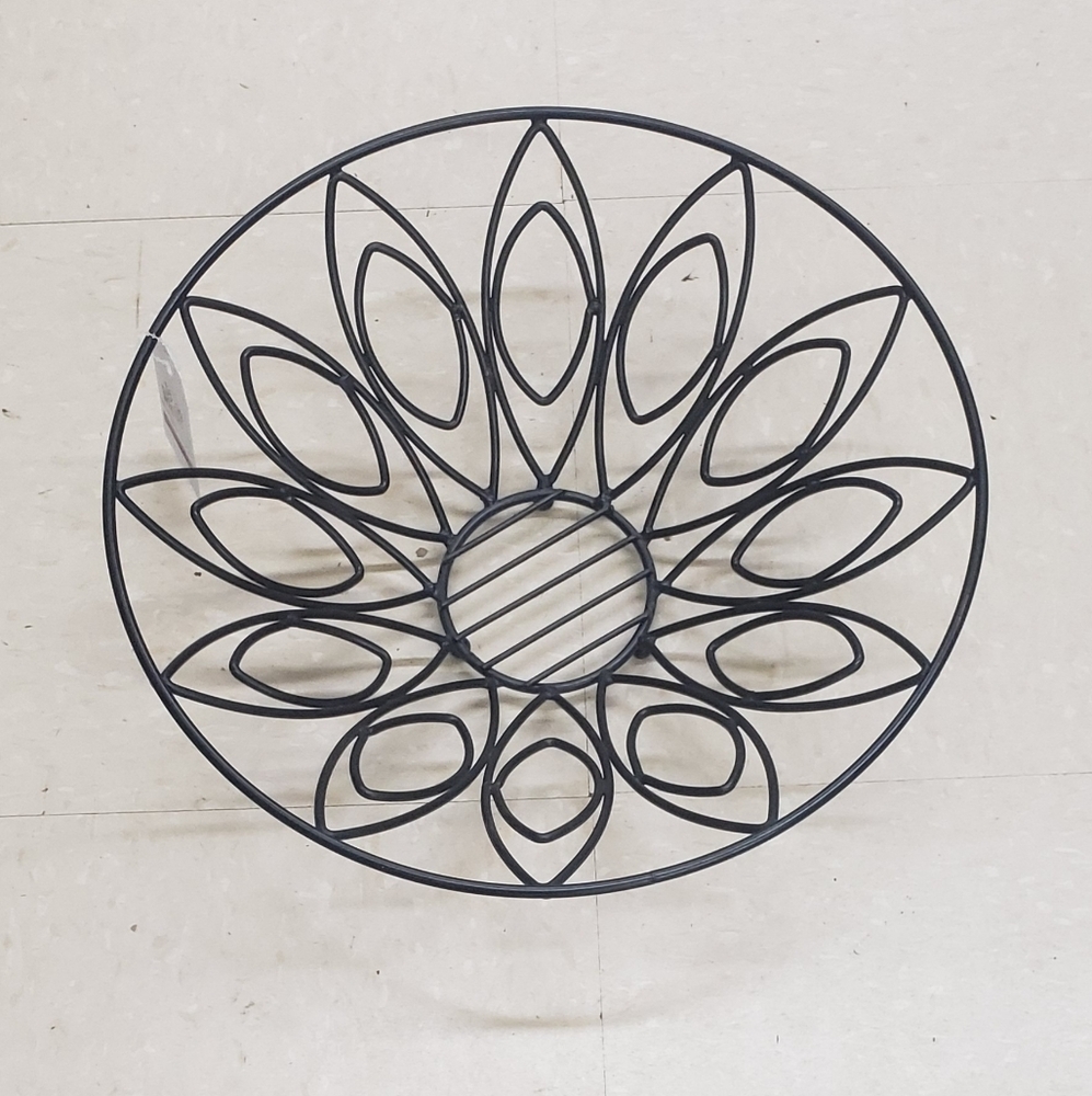 Elegant Black Wire Floral Design Bowl